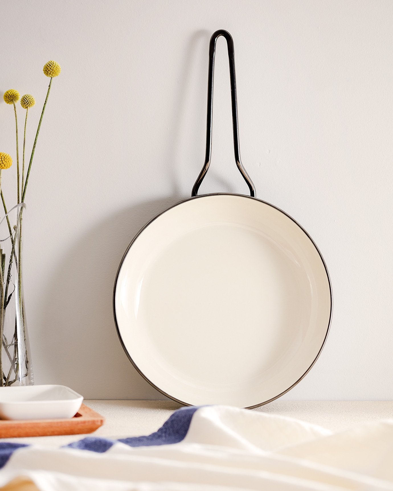 24 cm pan