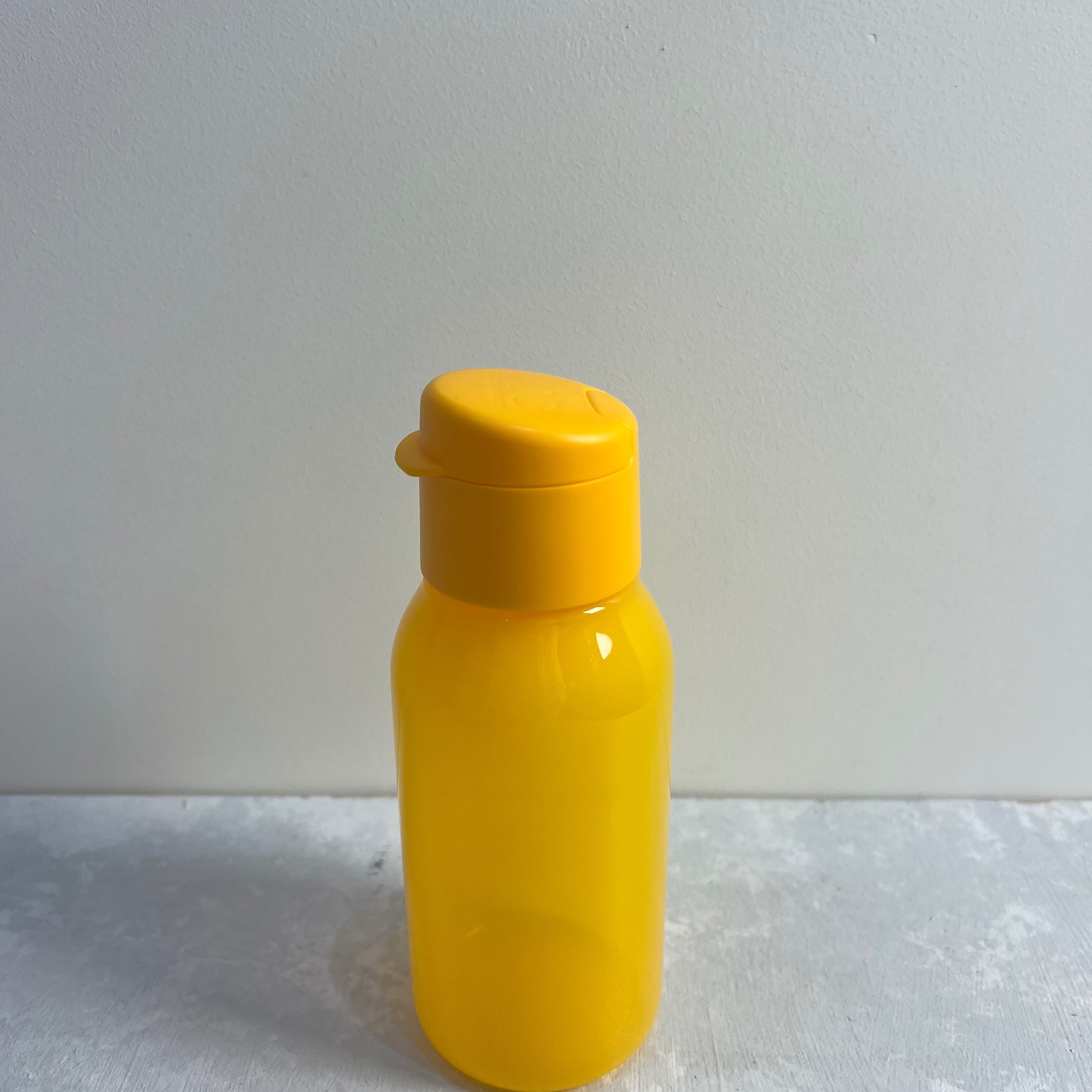 350 ml easy cap bottle