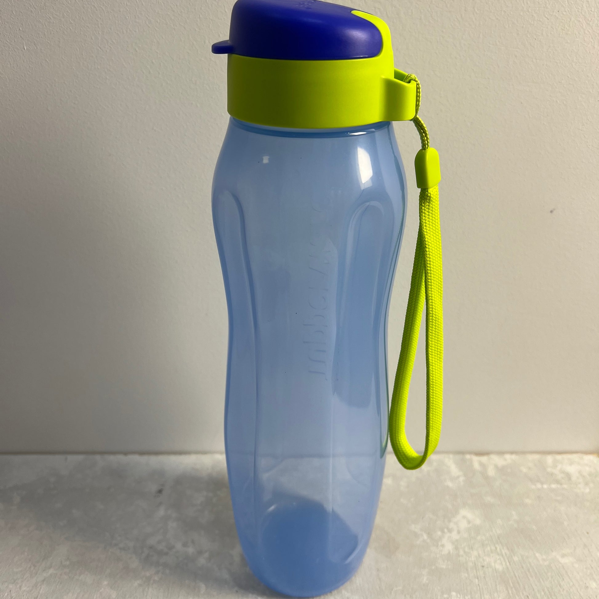 1 liter slim easy cap bottle