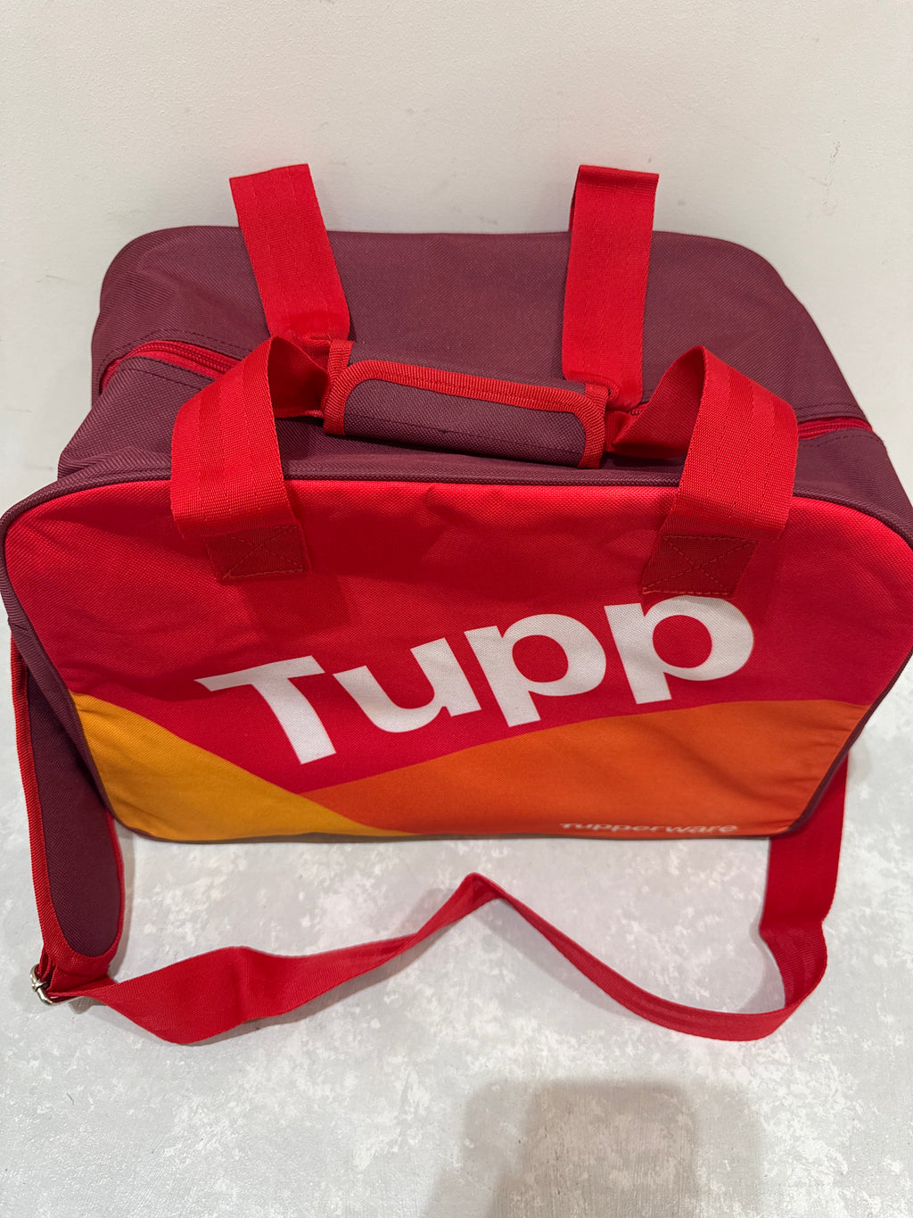 T duffle bag