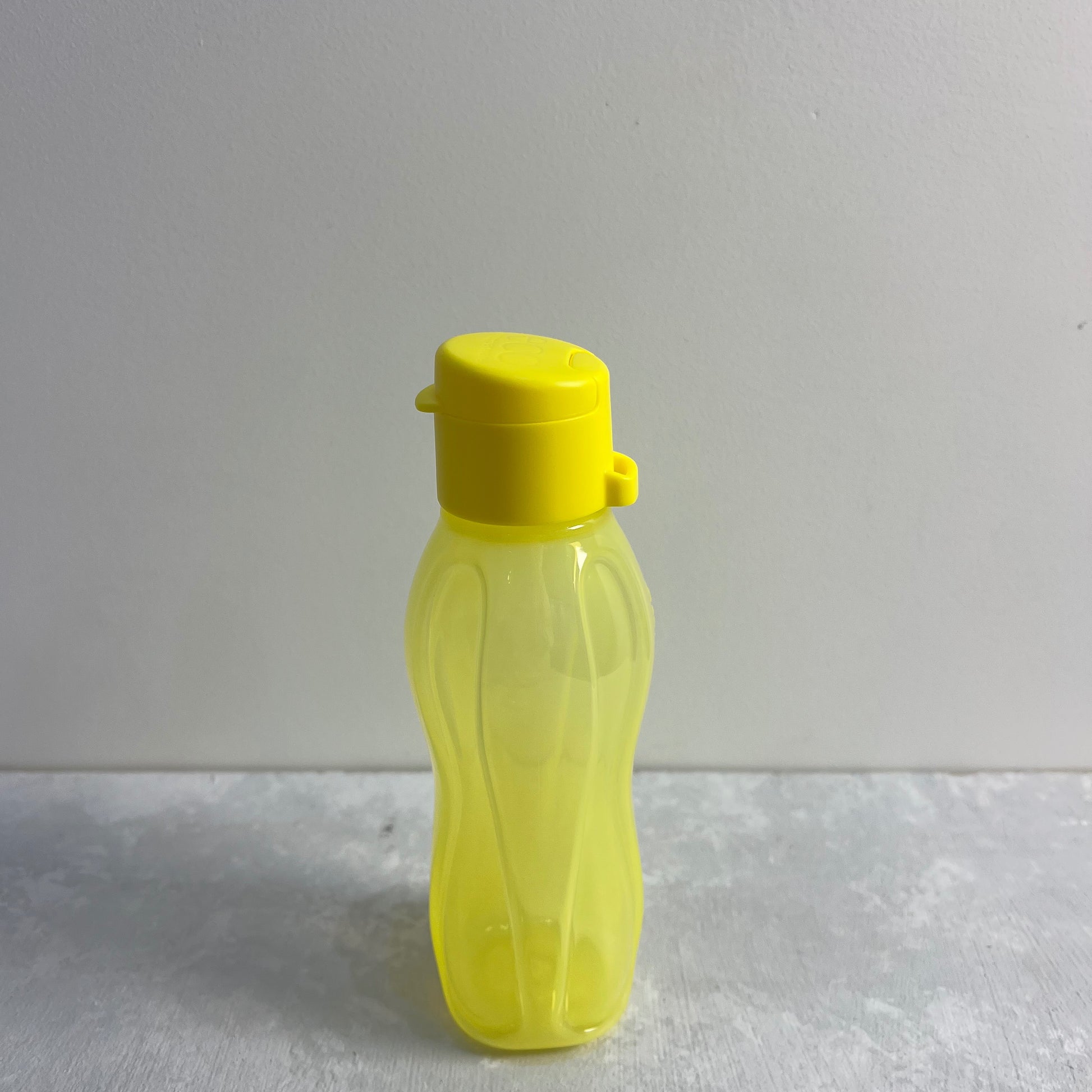 310 ml easy cap bottle