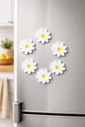 6-Piece Plastic Magnetic Daisy