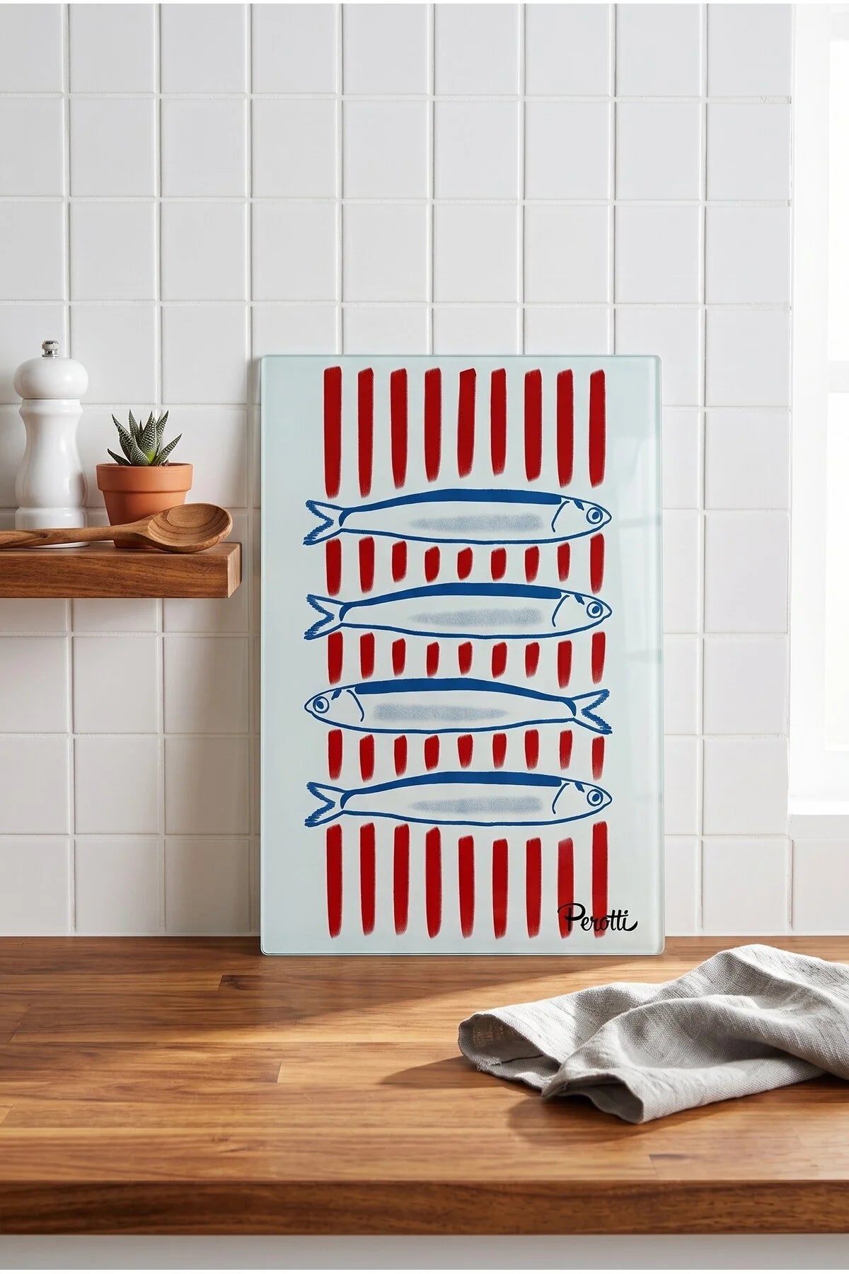 Sardines Glass Cutting Board | 20x30 cm