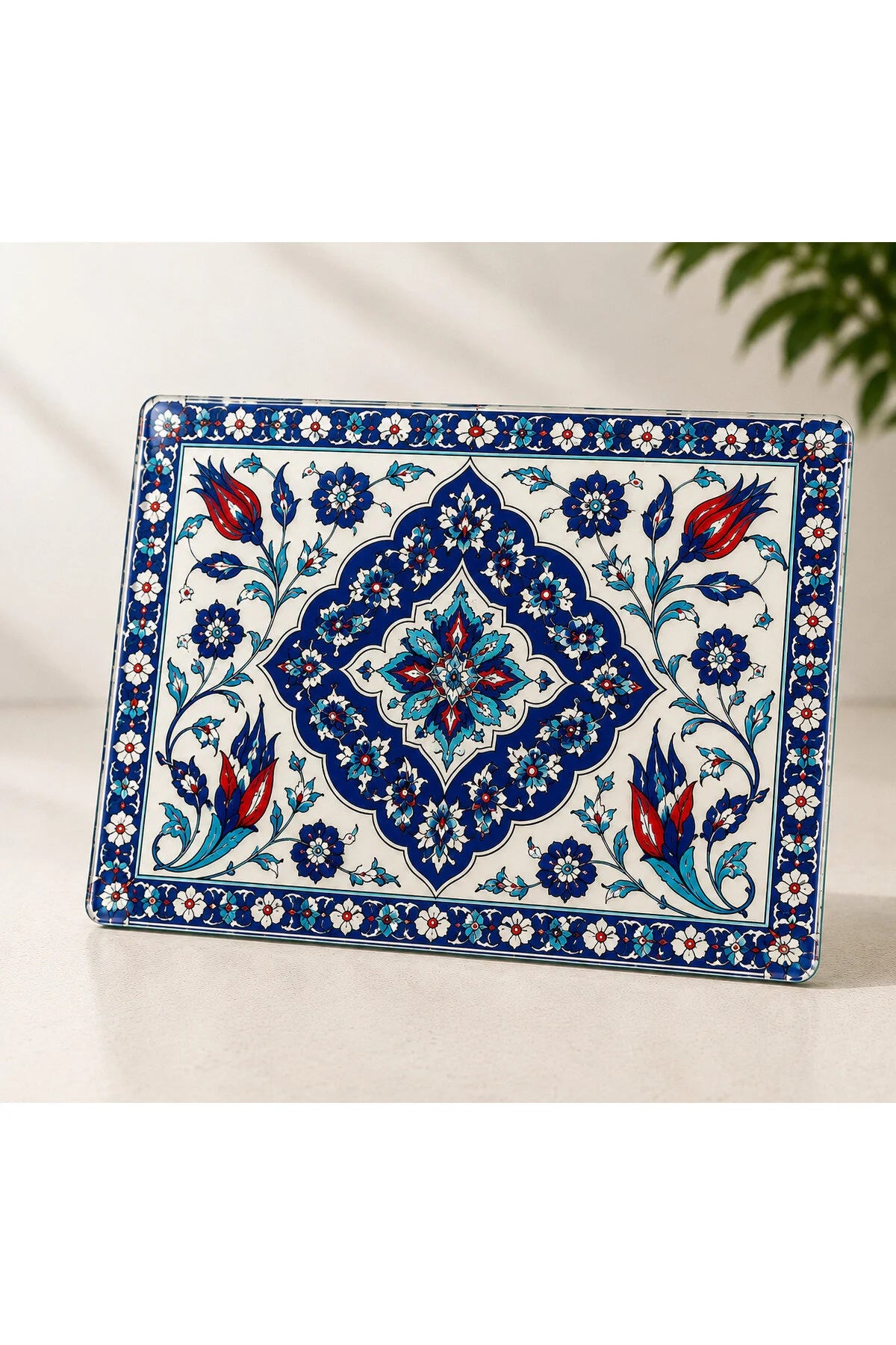 Heritage glass cutting board
