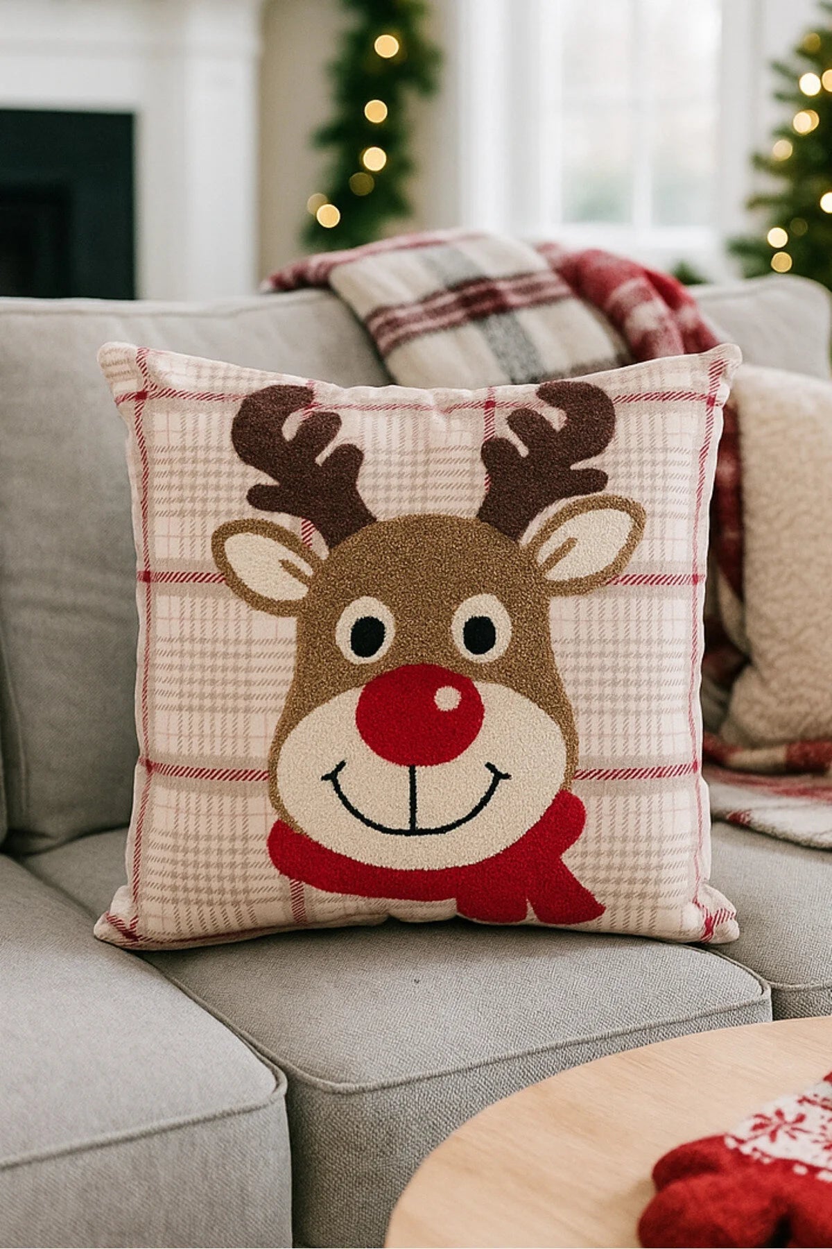 Embroidered Cushion Cover - 43*43 Cm - Cream Plaid Bambi