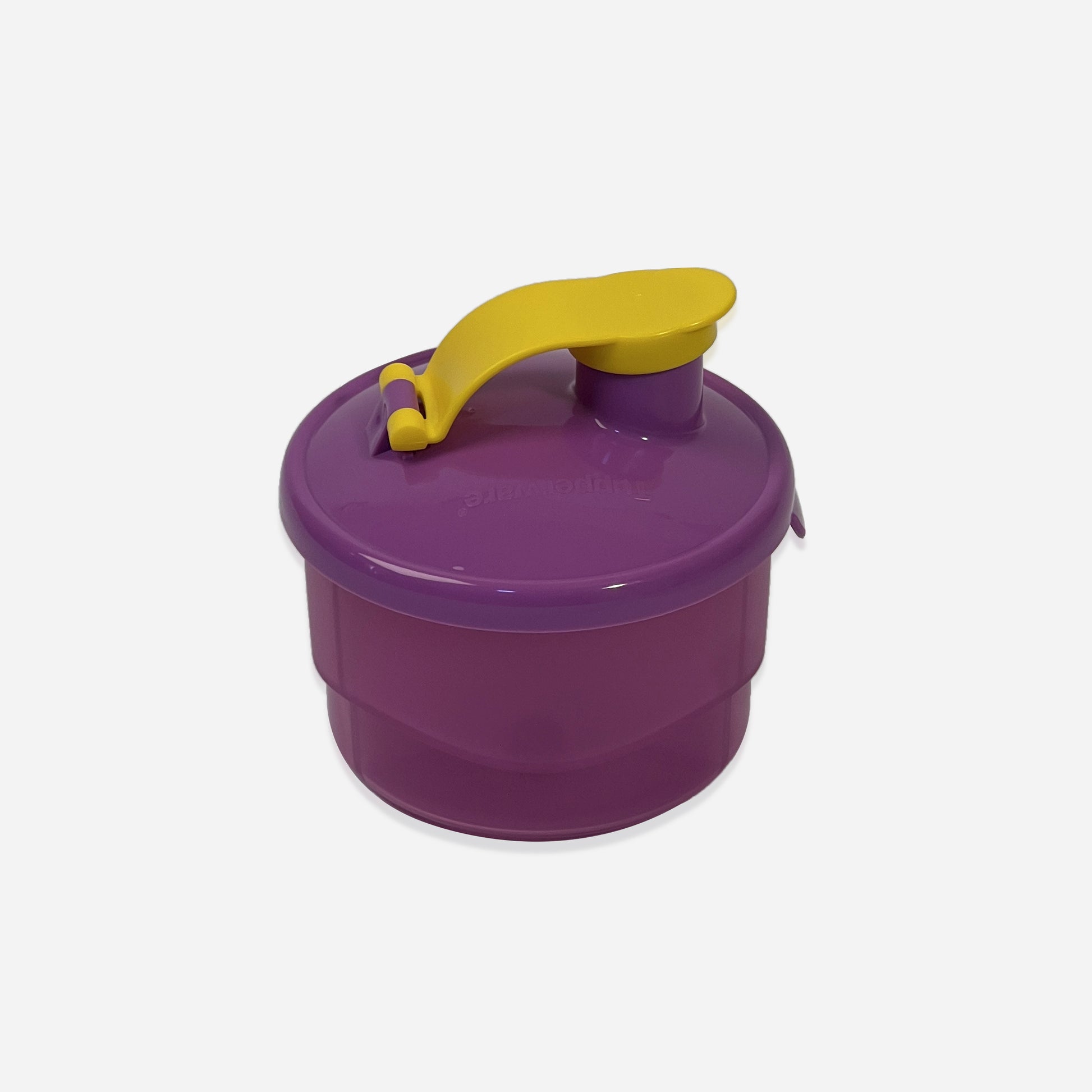 Formula dispenser